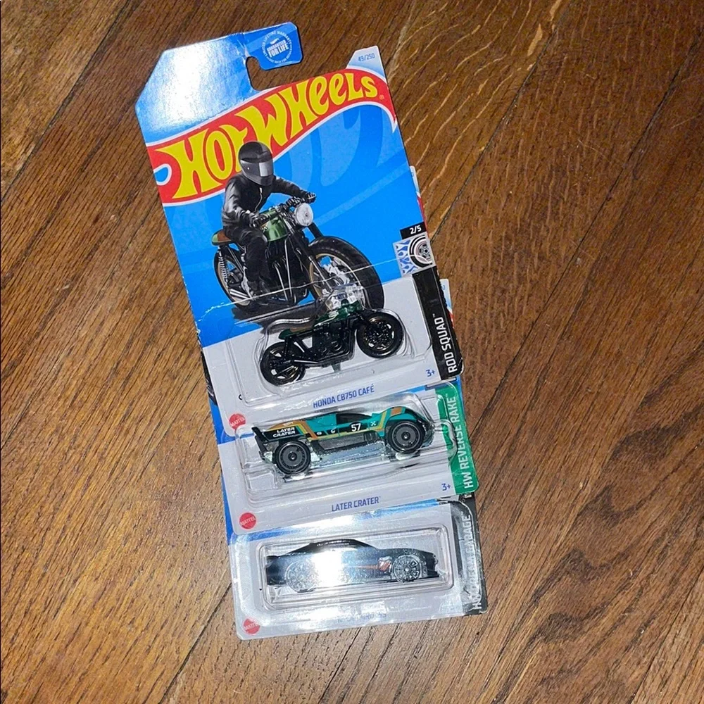 •HOT WHEELS•NIB BUNDLE OF 3-HOT WHEELS CARS MOTORCYCLE, CAMARO, & LATER CRATER